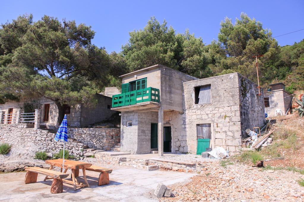 Robinson Mili Villa Bogomolje Exterior foto